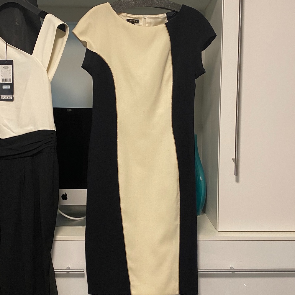 Escada cap sleeve sheath dress blue and off white